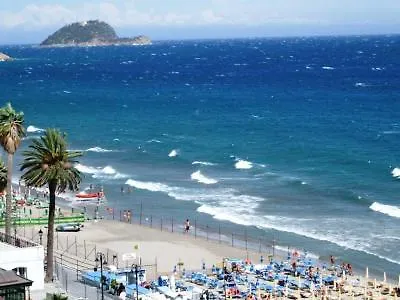 Europa & Concordia Hotel 4*